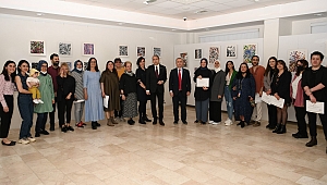 SAÜ’De “Yeniden” Sergisi Açıldı 