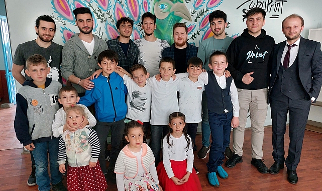 SUBÜ öğrencilerinden anlamlı destek