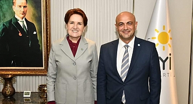 Akşener, ilçe başkanları ile bir araya geldi 