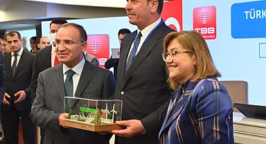 Akyazı Belediyesi’ne ‘Yeşil Şehir’ ödülü 