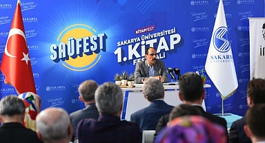 Cumhurbaşkanlığı Sözcüsü İbrahim Kalın, SAÜ Öğrencileriyle Bir Araya Geldi 