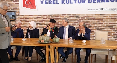 Sakarya Yerel Kültür Derneğinde 35. Geleneksel Bayramlaşma programını gerçekleştirdi.