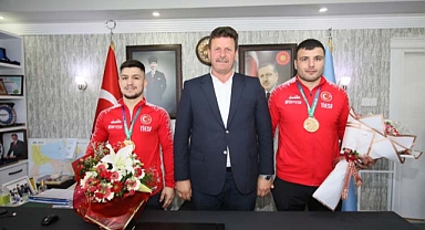 ‘Şampiyonlarımız bizi gururlandırdı’ 