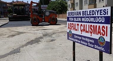 Serdivan’da Asfalt Mesaisi Devam Ediyor 