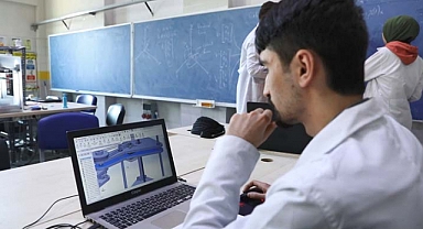 SUBÜ öğrencilerinin 105 projesine TÜBİTAK desteği 