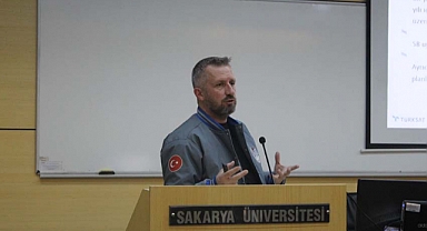 Türksat'tan Astronom Aydın Zaim, SAÜFEST'teydi 