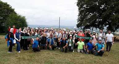 Doğa yürüyüşünün adresi Aslanlar Göleti oldu 
