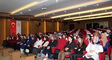 Kadın ve Aile Seminerleri devam ediyor 