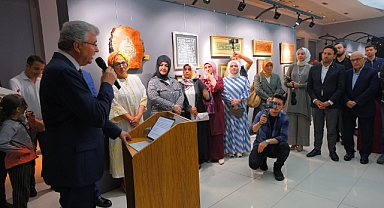 Kur'an'dan ayetler sanata dönüştü: Büyüleyici eserler Sanat Galerisi'nde 