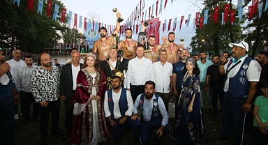 57. Akbalık Yağlı Güreşleri'ne yoğun ilgi 