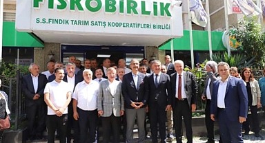 GELECEK PARTİSİ GENEL BAŞKANI AHMET DAVUTOĞLU’NDAN FİSKOBİRLİK’E ZİYARET