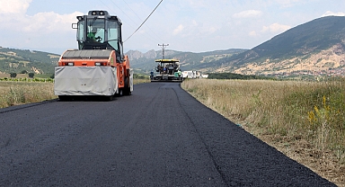 Geyve’de 19 kilometrelik grup yolu bayrama hazırlandı 