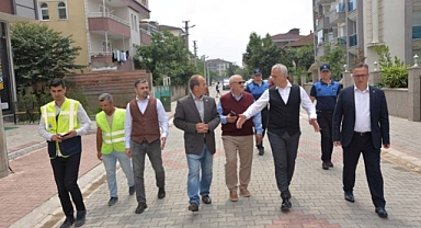 HENDEK’TE MAHALLELERE HİZMET YAĞIYOR