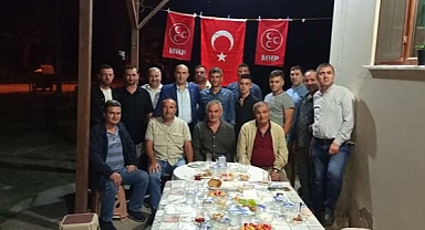 MHP Adapazarı belgeleri verdi 