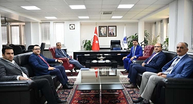 Rektör Sarıbıyık'tan Rektör Al'a Hayırlı Olsun Ziyareti 