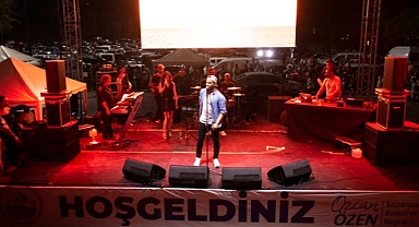 Sapanca El Sanatları Festivali Sinan Akçıl Konseri İle Sona Erdi 