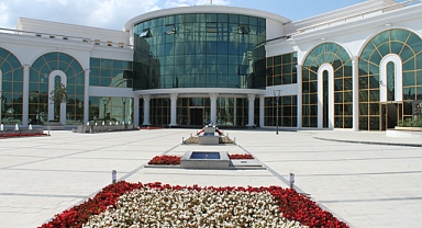 Serdivan Belediyesi Bu Kurban da Köprü Olacak 