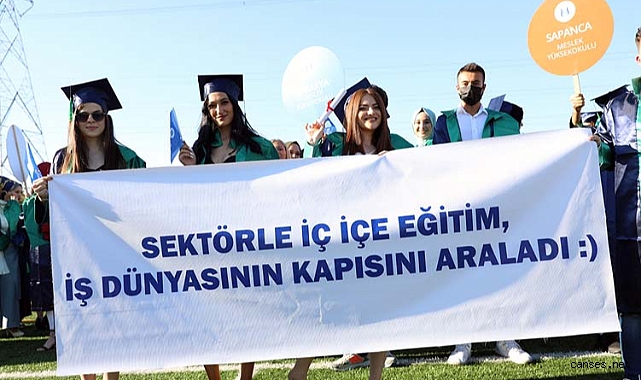 SUBÜ mezuniyet törenine hazırlanıyor