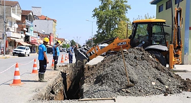 Arifiye Atatürk Caddesi’nin içmesuyu hattı Büyükşehir ile yenileniyor 