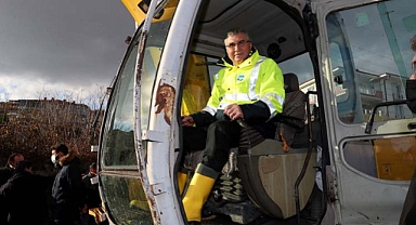 Başkan Yüce, “Yenilenen hat ile esnafımızı uzun yıllar boyunca güvence altına aldık” 