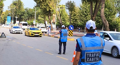 Büyükşehir herkesin güvenliği için yollarda 