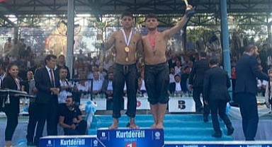 Büyükşehir pehlivanlarından gurur tablosu 