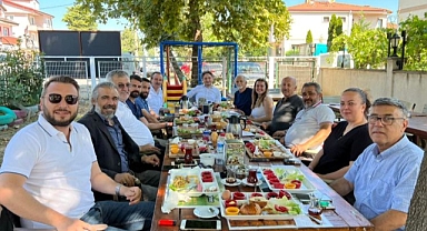 FOTOĞRAFÇILAR İSTİŞAREDE