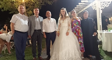 Gelecek Partisi Sakarya İl Yönetim Kurulu üyesi Canan Gülşah'ın Mutlu Günü 