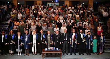 İletişim Fakültesi Mezuniyeti Gerçekleştirildi 