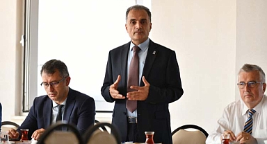 Rektör Al, Tıp Fakültesi Akademik Kurul Toplantısına Katıldı 