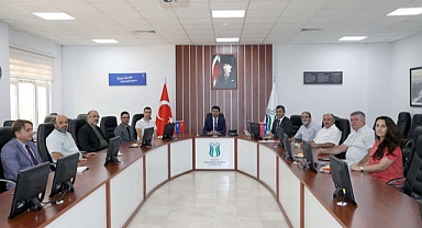 SUBÜ Teknoloji Fakültesi akreditasyon belgelerini aldı 