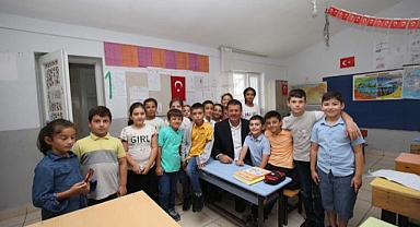 Başkan Soykan, öğrencilerin heyecanına ortak oldu 