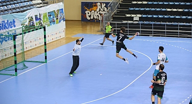 Büyükşehir hentbol yoluna doludizgin devam ediyor 