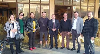 Başkan Sevindik ve Yönetimi Zirai Aletler'de Esnafla Bir Araya Geldi.