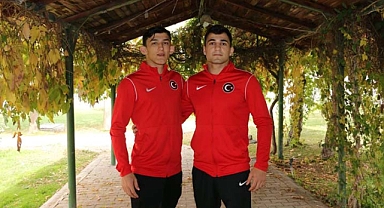 Büyükşehir güreşçileri Dünya Şampiyonası’nda mindere çıkacak 