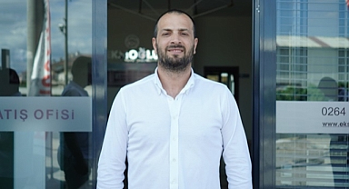 Ekşi’den Altuğ’a Tebrik 