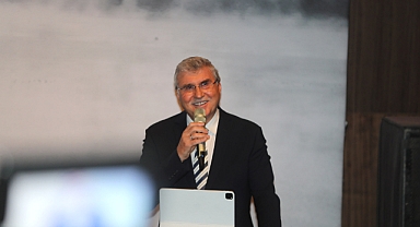 Sapanca Şiir Akşamları’na muhteşem final: “Bu bir veda değil, yeniden buluşacağız” 