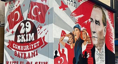 SEDAŞ, Cumhuriyet Bayramı coşkusunu trafoya yansıttı 