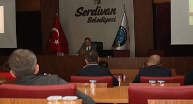 Serdivanda Tüm Belediyelere Ortak Seminer 