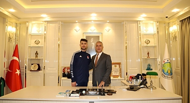 BABAOĞLU'NDAN DÜNYA ŞAMPİYONUNA ÖZEL İLGİ 