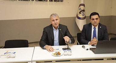 Başkan Altuğ, Meslek Komite Başkanlarıyla Bir Araya Geldi 