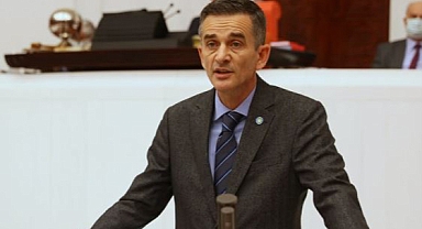 Dikbayır: ‘’Sakarya Büyükşehir Belediyesinin ve SASKİ’nin vatandaşı kandırmasına razı değiliz’’ 