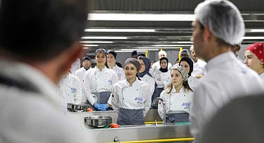 Geleceğin şefleri Sakarya’nın yemeklerini öğrendi 