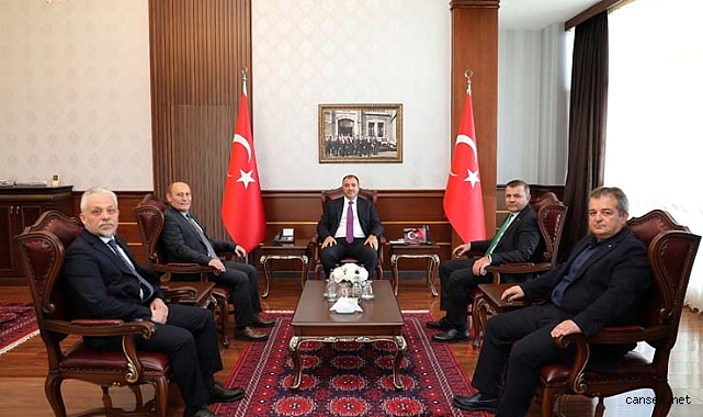 STB 'den Sakarya Valisi Çetin Oktay Kaldırıma ziyaret