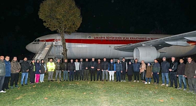 Yüce o dakikalarda sahaya indi: “Depremin yaşattığı hissi en iyi biz biliriz” 