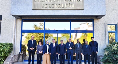 Qaboos Üniversitesi ile SAÜ'nün İş Birlikleri Hakkında Görüşüldü 