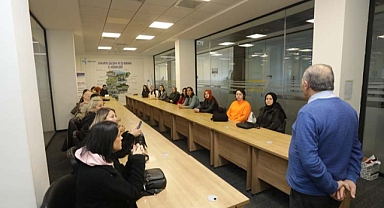 Sanayide Kadın Eli Projesi Kapsamında Başvuran Kadınlara İŞKUR'dan Mentorluk Desteği 