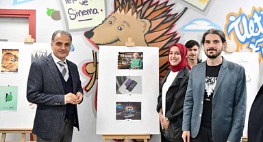 SAÜ İletişim Fakültesinden Reklam Afiş Tasarımı Sergisi 