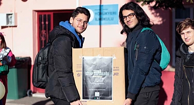 SUBÜ öğrencileri Akyazı’da kitap bağışı yaptı 