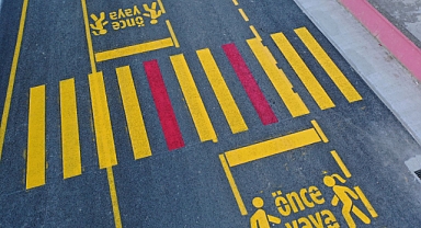 Akyazı’nın sokakları güzelleşmeye devam ediyor 